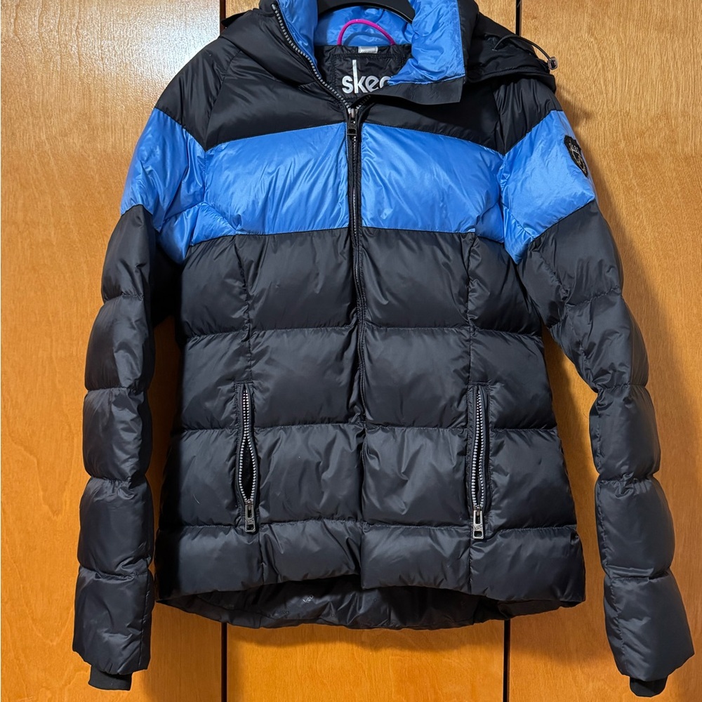 Skea Black and Blue Puffer Jacket